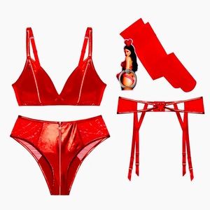 Savage X FENTY Locket Down Xtra Vip Box